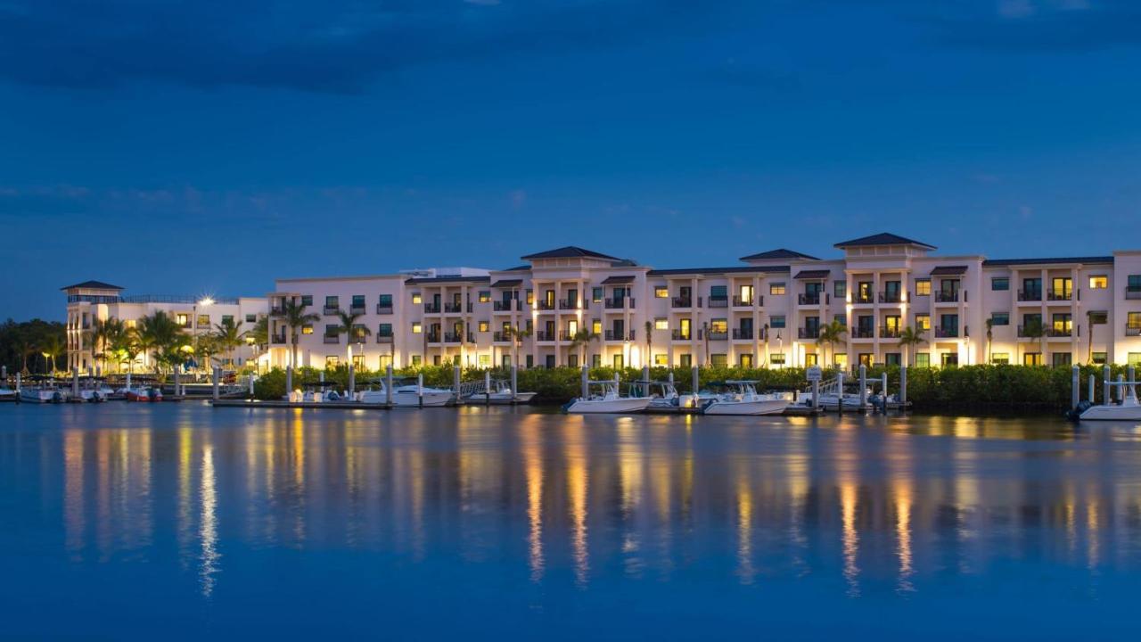 Hyatt House Naples 5Th Avenue Ξενοδοχείο Εξωτερικό φωτογραφία