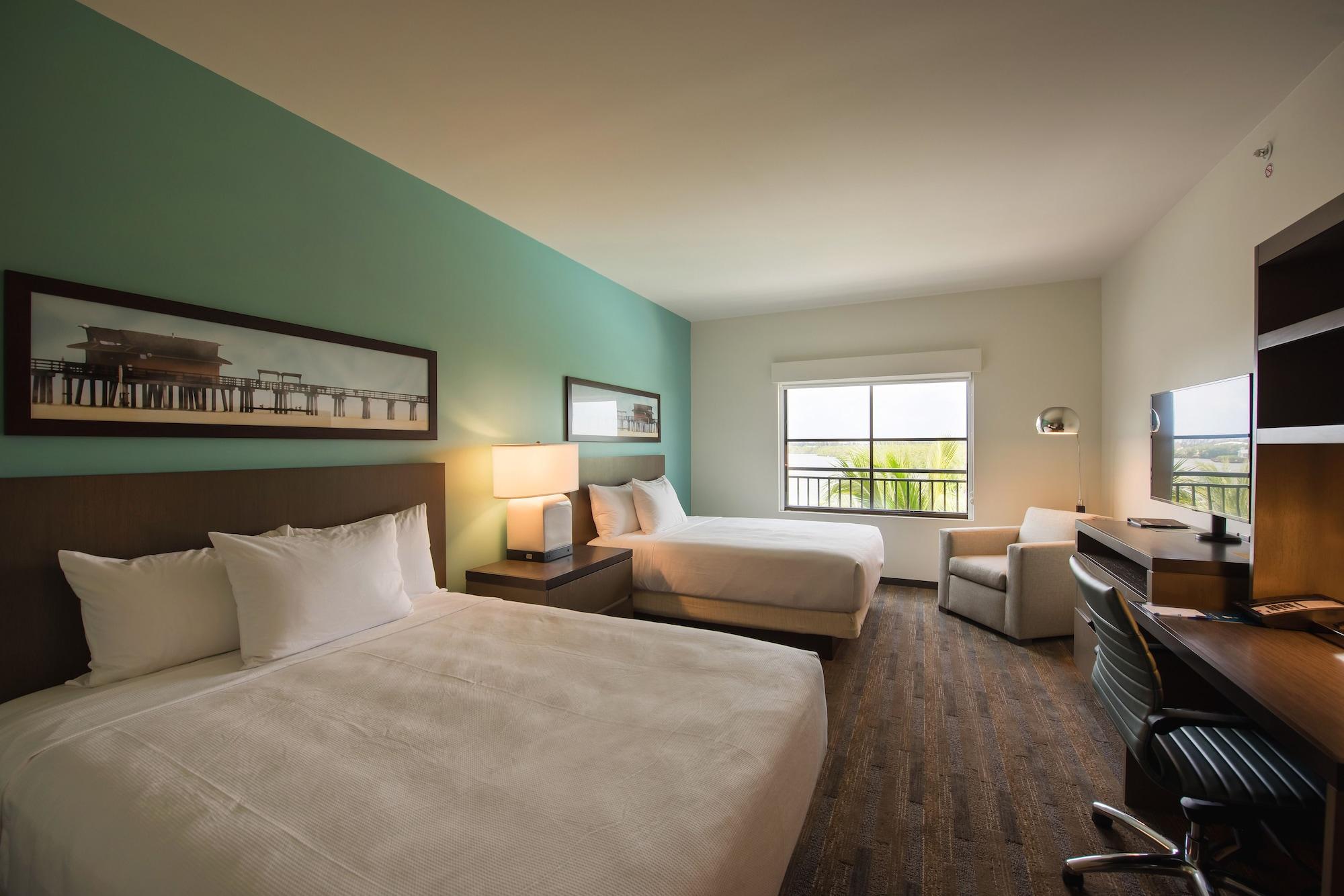 Hyatt House Naples 5Th Avenue Ξενοδοχείο Εξωτερικό φωτογραφία