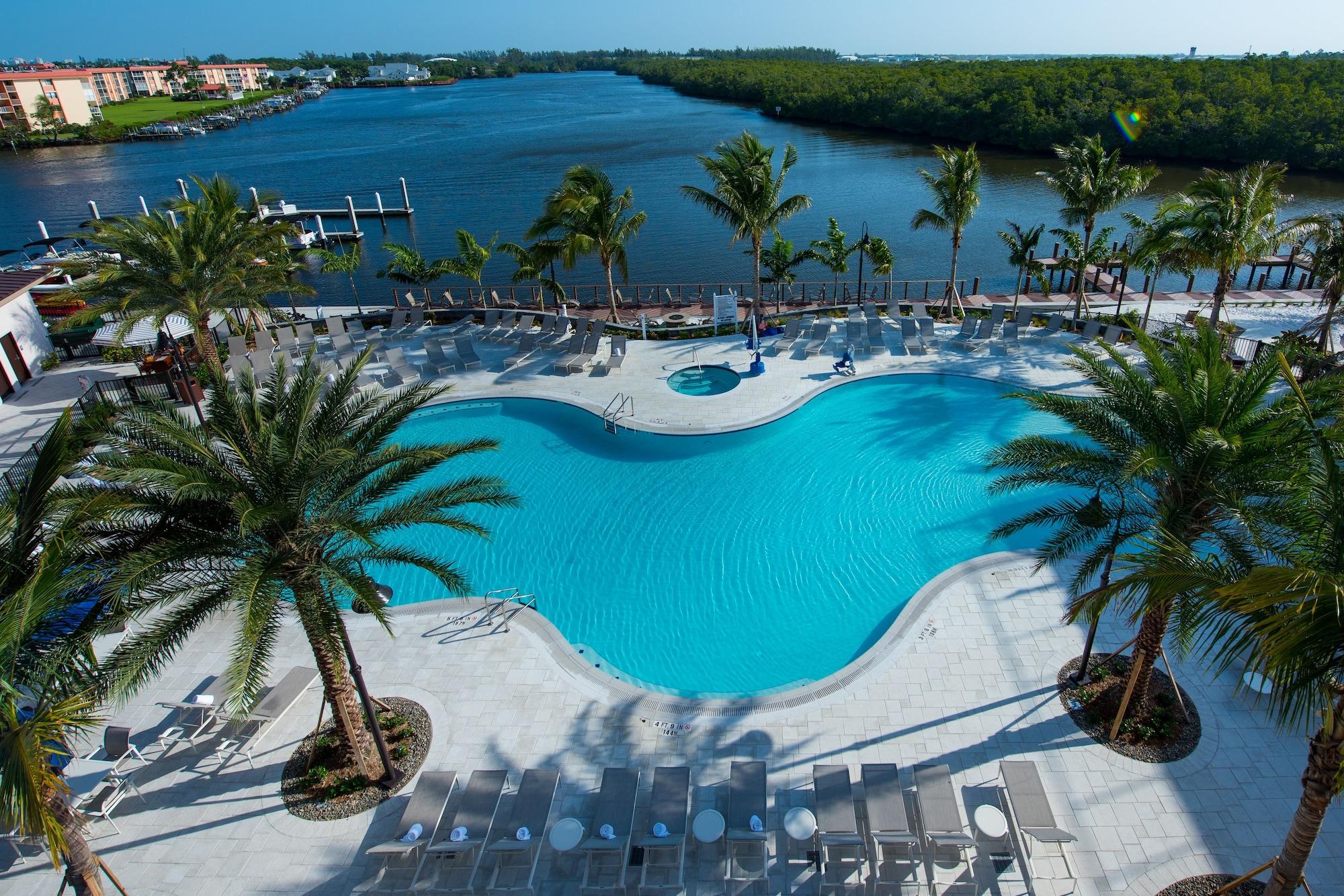 Hyatt House Naples 5Th Avenue Ξενοδοχείο Εξωτερικό φωτογραφία