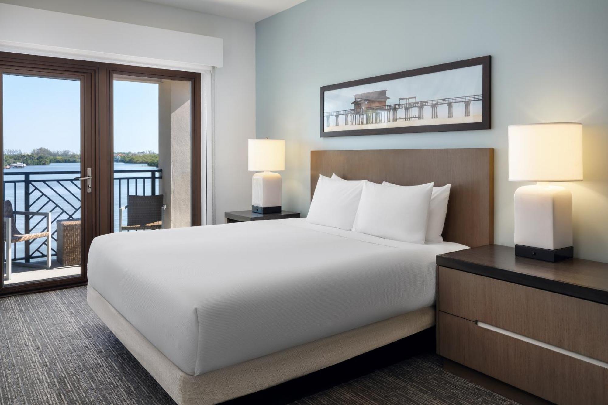 Hyatt House Naples 5Th Avenue Ξενοδοχείο Εξωτερικό φωτογραφία